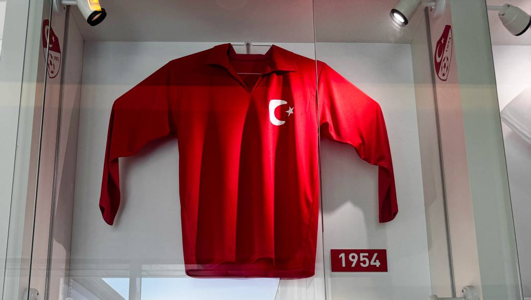 A Milli Takım'ın forma tarihi dikkat çekiyor 3